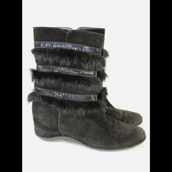 Aquatalia SZ 6 Black Suede Boots With Fur Fringe. - Picture 1 of 9
